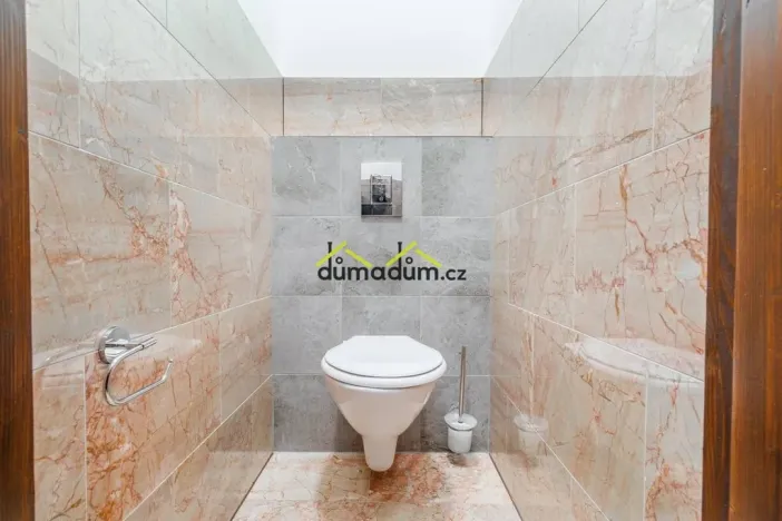 Prodej bytu 5+1, Praha, Soukenická, 100 m2