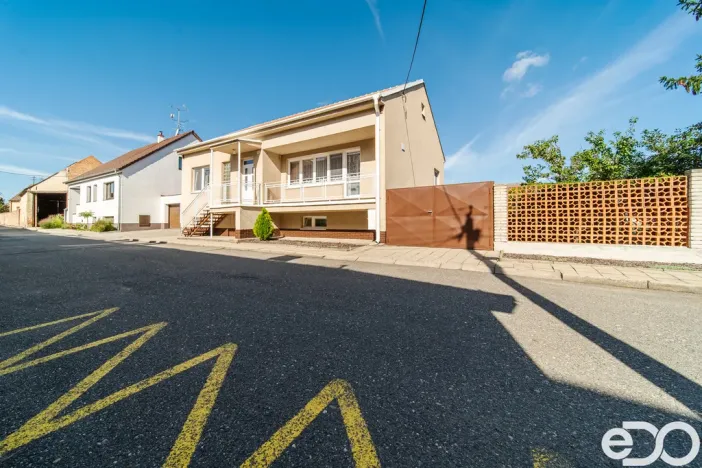 Prodej rodinného domu, Dolní Dunajovice, Krátká, 115 m2