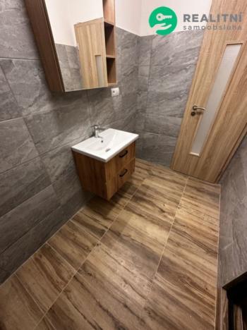 Prodej bytu 3+kk, Dolní Dobrouč, Dolní Dobrouč, 68 m2