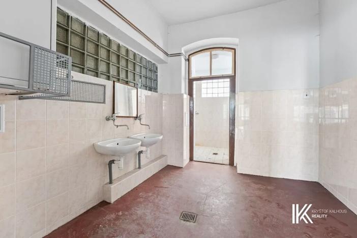 Prodej restaurace, Krupka, Husitská, 552 m2