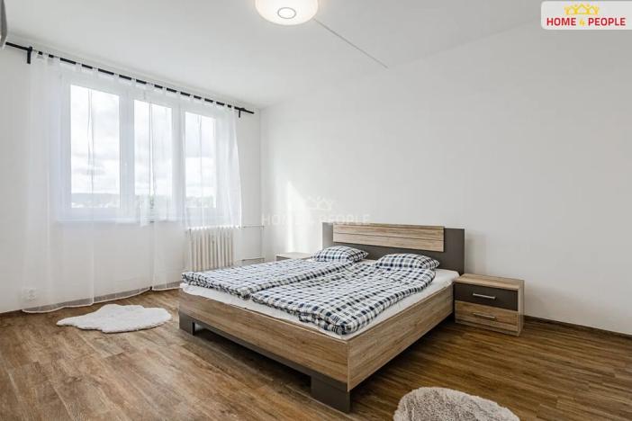 Prodej bytu 3+1, Karlovy Vary, Okružní, 65 m2