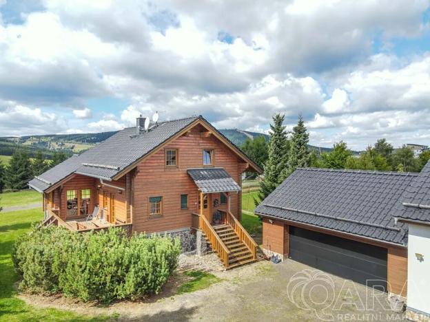 Prodej rodinného domu, Loučná pod Klínovcem, 195 m2