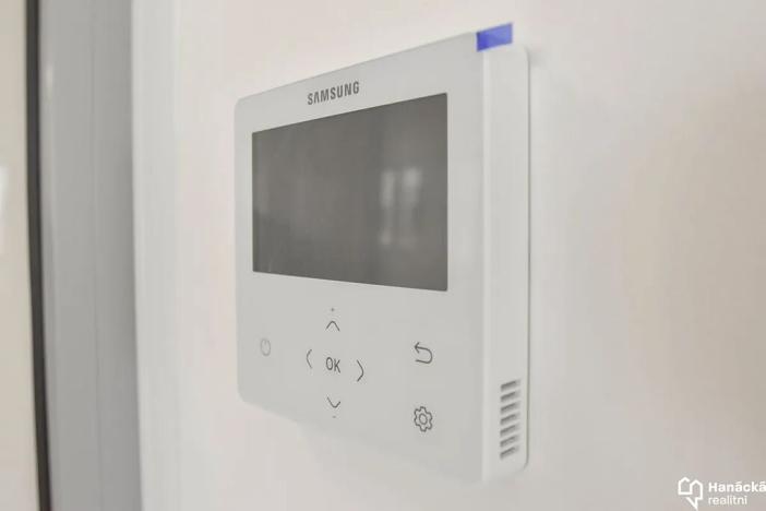 Pronájem kanceláře, Olomouc, Na zákopě, 43 m2