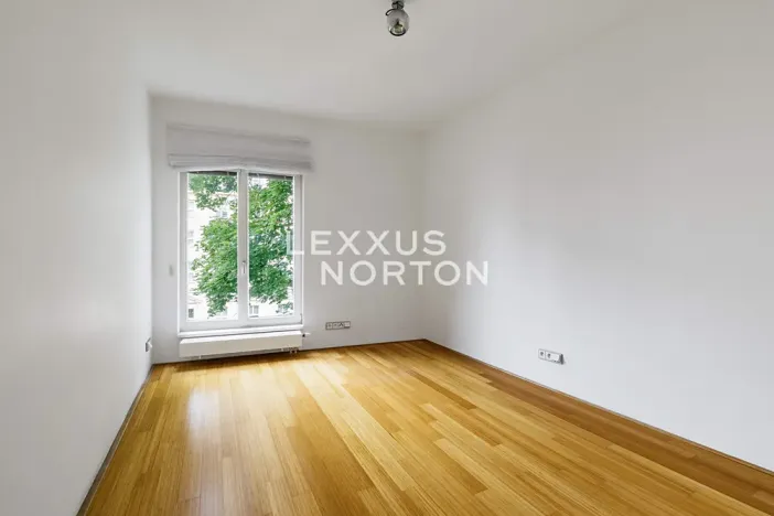 Pronájem bytu 4+kk, Praha - Nové Město, Senovážné náměstí, 135 m2