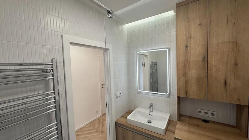 Pronájem bytu 2+1, Zlín, Věžové domy, 65 m2