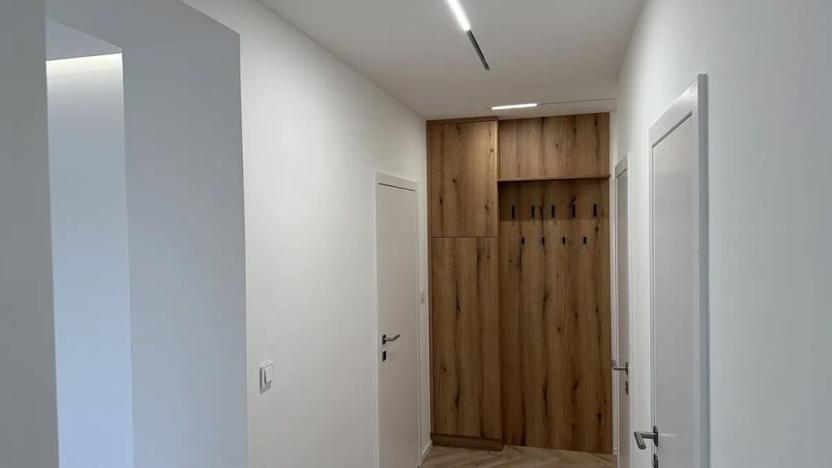 Pronájem bytu 2+1, Zlín, Věžové domy, 65 m2