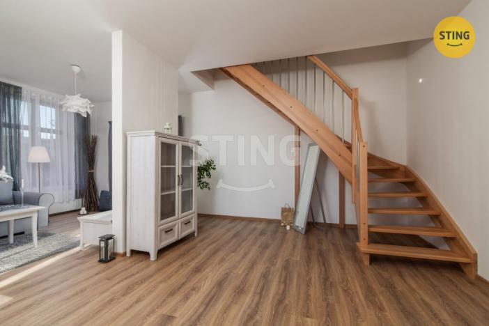 Pronájem rodinného domu, Dobrá, 106 m2