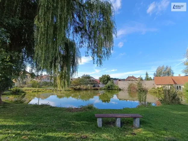 Prodej rodinného domu, Kozárovice, 165 m2