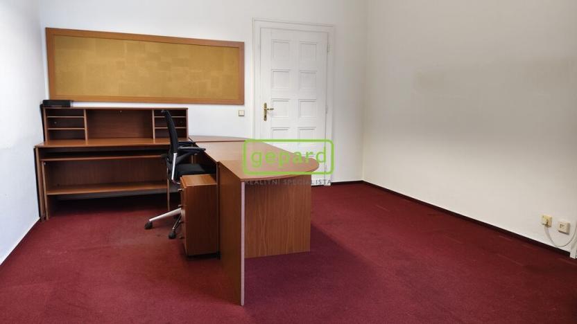 Pronájem kanceláře, Brno - Veveří, Moravské náměstí, 206 m2