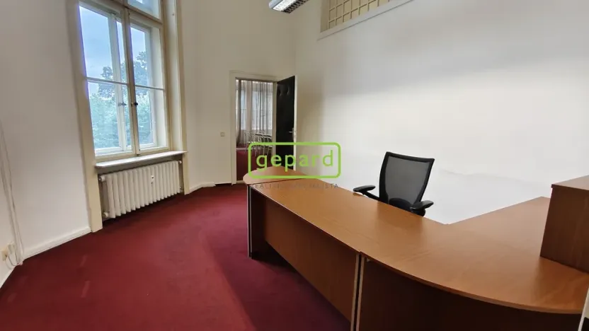 Pronájem kanceláře, Brno - Veveří, Moravské náměstí, 206 m2