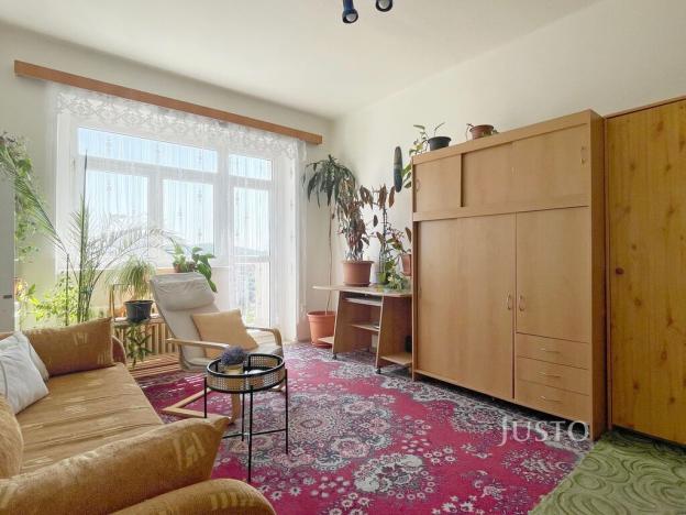 Prodej bytu 2+kk, Praha, 28. pluku, 64 m2
