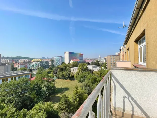 Prodej bytu 2+kk, Praha, 28. pluku, 64 m2