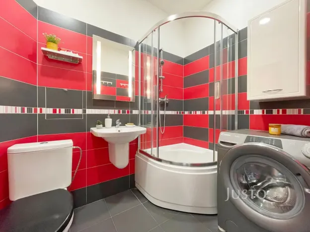 Prodej bytu 2+kk, Praha, 28. pluku, 64 m2