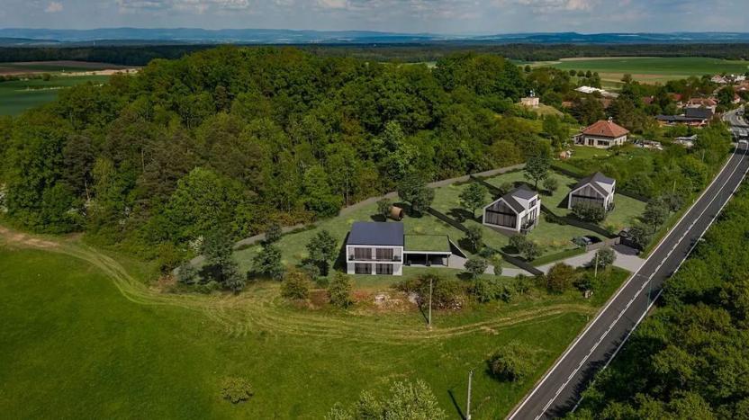 Prodej pozemku pro bydlení, Veliny, 3712 m2