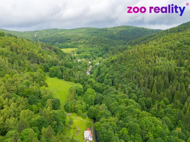 Prodej pozemku pro bydlení, Perštejn, 900 m2