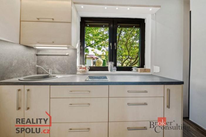 Prodej chaty, Hradec Králové - Malšovice, Rozkvět míru I, 64 m2