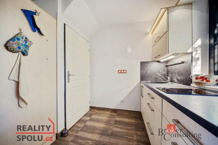 Prodej chaty, Hradec Králové - Malšovice, Rozkvět míru I, 64 m2