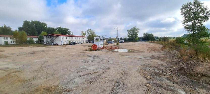 Pronájem výrobních prostor, Hradec Králové - Třebeš, V Mlejnku, 340 m2