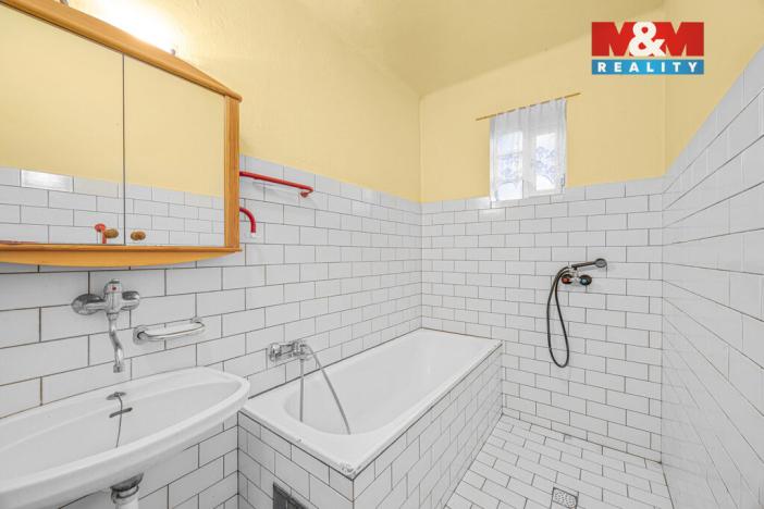 Prodej rodinného domu, Trnov - Záhornice, 252 m2