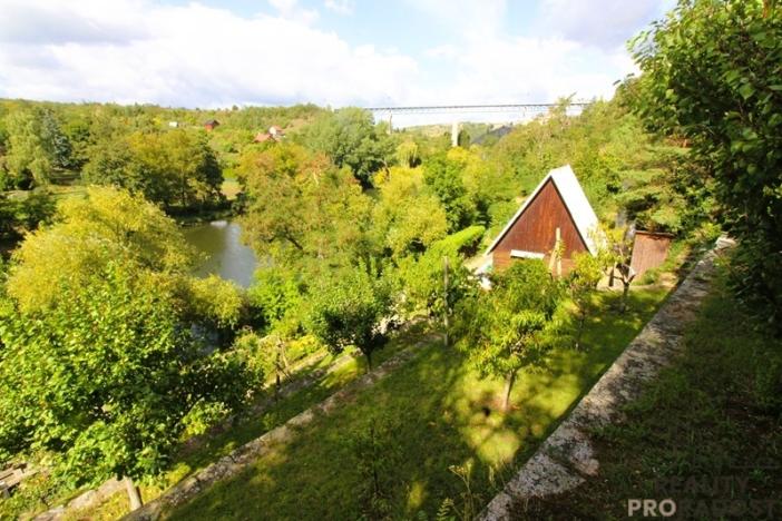 Prodej zahrady, Znojmo, 1116 m2