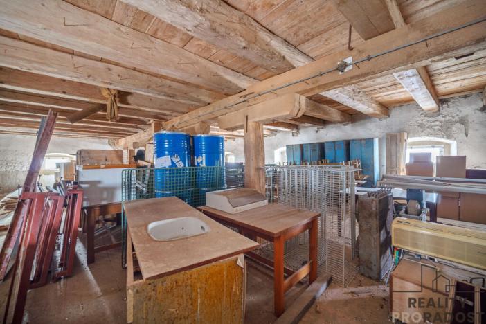 Prodej skladu, Rosice, 840 m2