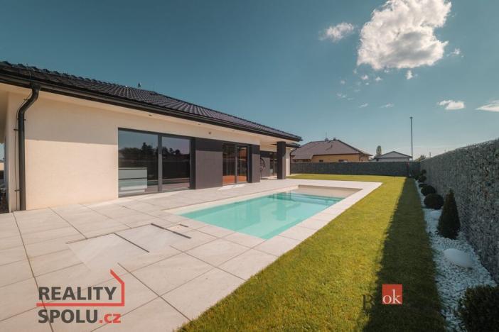 Prodej rodinného domu, Úherce, 268 m2