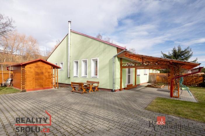 Prodej rodinného domu, Krasov, 268 m2