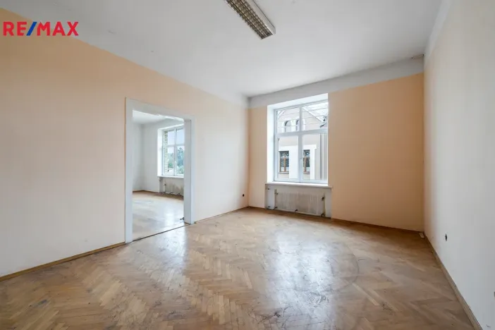 Prodej rodinného domu, Hronov, Čapkova, 400 m2