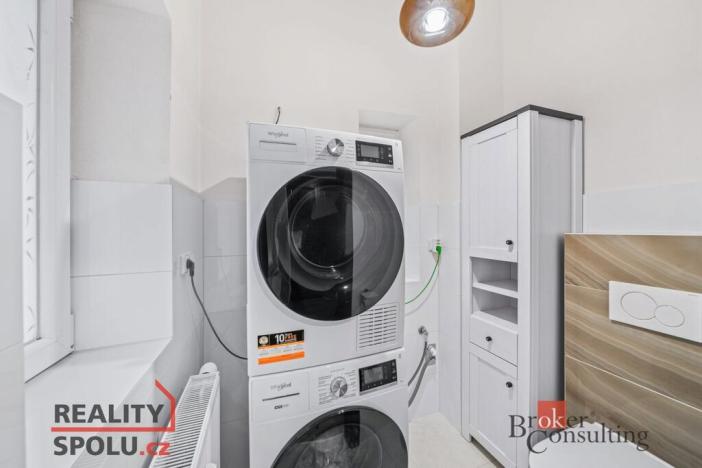 Prodej bytu 3+kk, Plzeň - Jižní Předměstí, Koperníkova, 102 m2