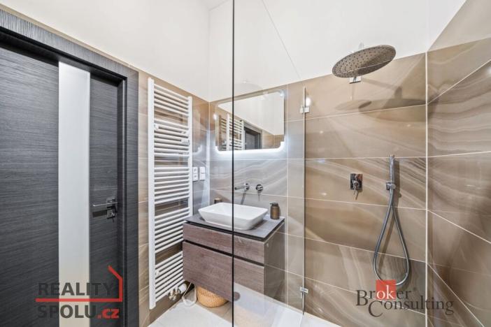 Prodej bytu 3+kk, Plzeň - Jižní Předměstí, Koperníkova, 102 m2