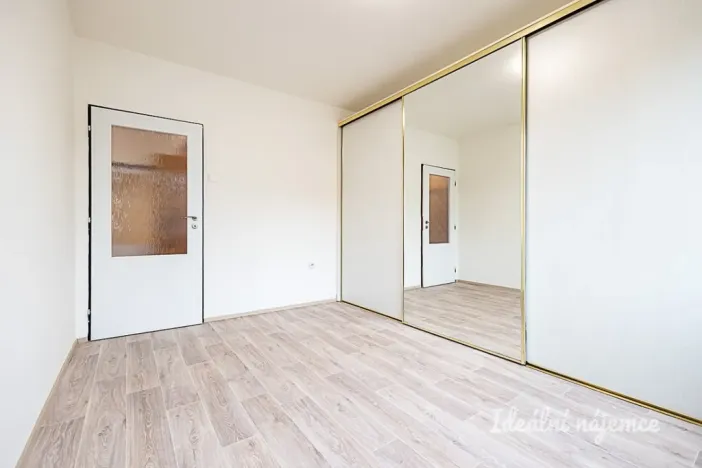 Pronájem bytu 3+1, Praha - Žižkov, Hartigova, 64 m2