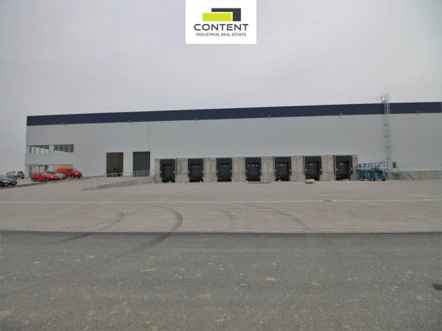 Pronájem výrobních prostor, Brno - Tuřany, Letiště Brno-Tuřany, 5000 m2