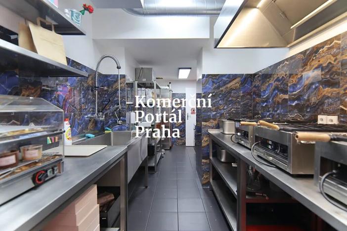 Pronájem restaurace, Praha - Malá Strana, Karmelitská, 259 m2
