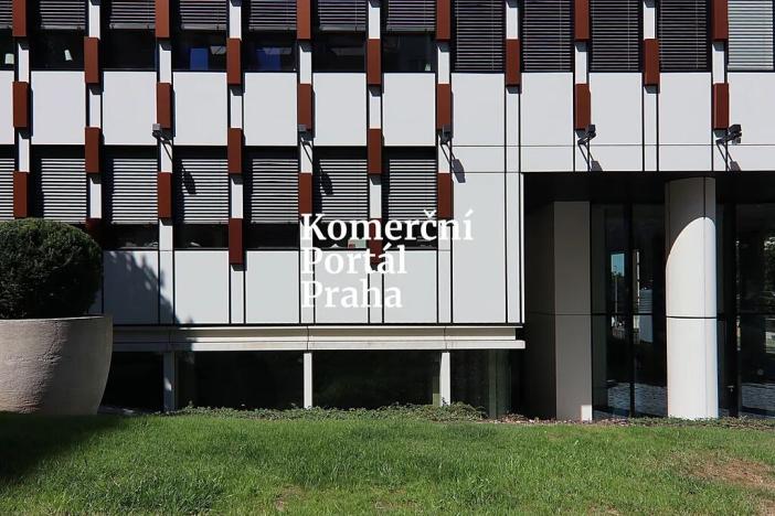 Pronájem restaurace, Praha - Nusle, Lomnického, 470 m2