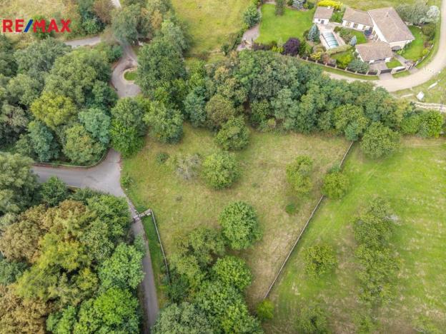 Prodej pozemku, Průhonice, 4951 m2