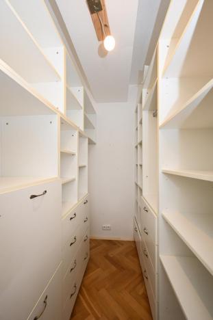 Pronájem bytu 2+kk, Praha - Dejvice, Kafkova, 56 m2