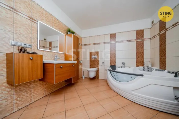 Prodej rodinného domu, Ostrava, Nad Úhorem, 239 m2