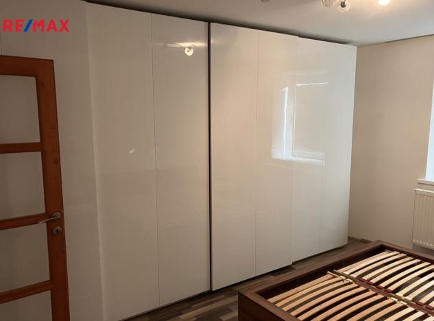 Prodej rodinného domu, Krahulov, 418 m2