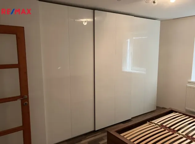 Prodej rodinného domu, Krahulov, 418 m2