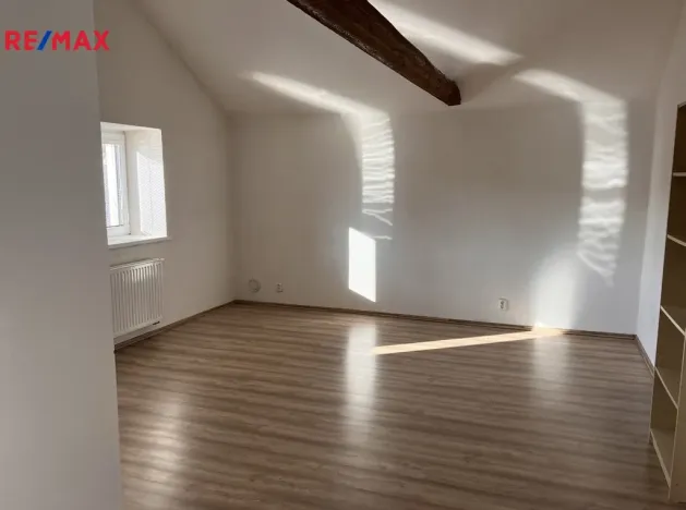 Prodej rodinného domu, Krahulov, 418 m2