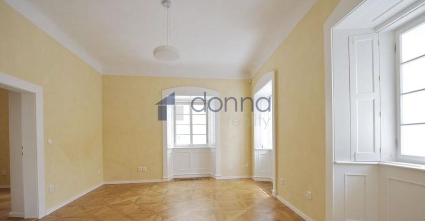 Pronájem bytu 2+1, Praha, Šporkova, 54 m2
