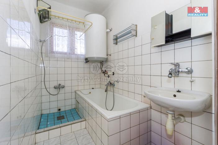 Prodej rodinného domu, Býšť, 226 m2