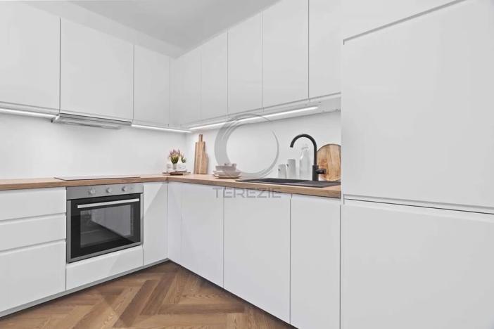 Prodej bytu 4+kk, Praha - Dejvice, Zavadilova, 87 m2