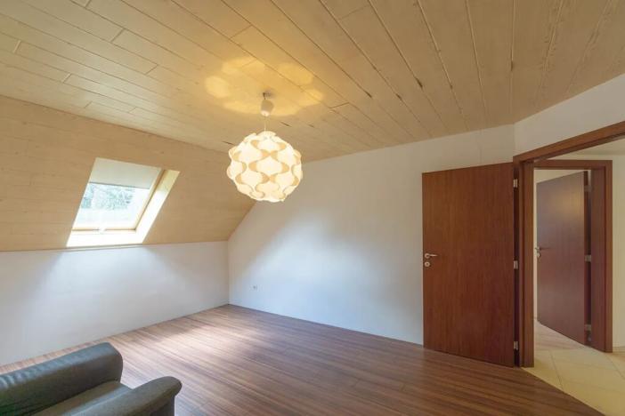 Prodej rodinného domu, Praha - Radotín, Na Viničkách, 200 m2