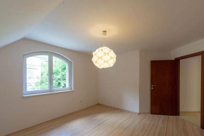 Prodej rodinného domu, Praha - Radotín, Na Viničkách, 200 m2