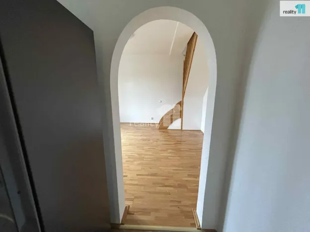 Pronájem bytu 2+kk, Praha - Braník, Na usedlosti, 75 m2