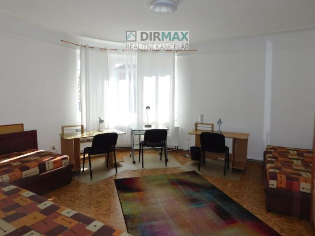 Pronájem atypického bytu, Plzeň, Ořechová, 24 m2