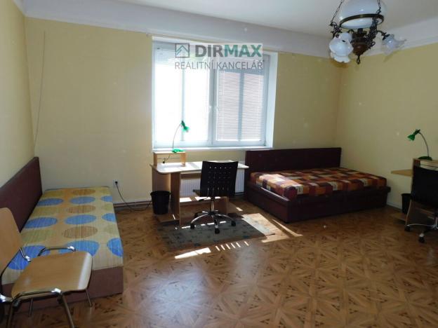 Pronájem atypického bytu, Plzeň, Ořechová, 24 m2