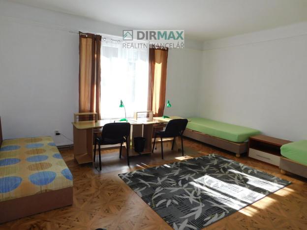 Pronájem atypického bytu, Plzeň, Ořechová, 24 m2