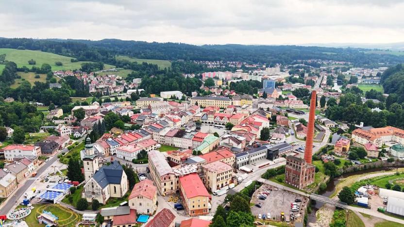 Prodej rodinného domu, Hostinné, Poštovní, 438 m2